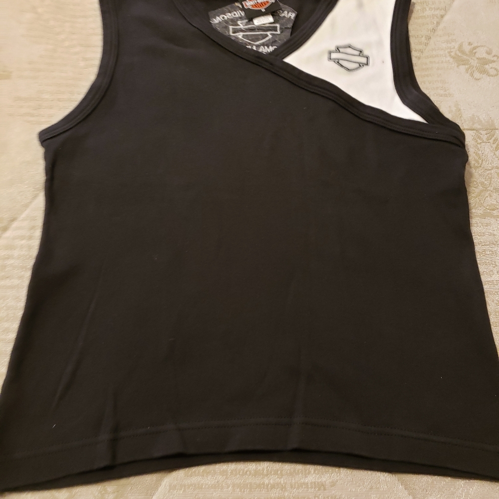 Harley Davidson shirt. Tote 4.